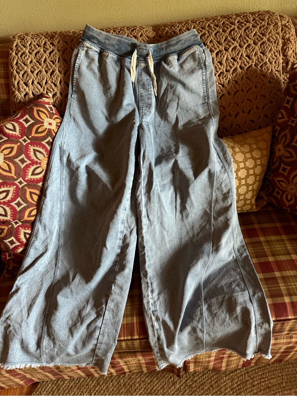 Aerie Pull On Wide Leg Jeans